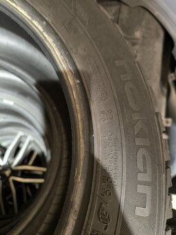 Zimní pneumatiky Nokian 235/55 R17 C - 3