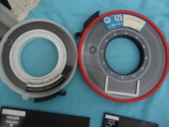 Datové pásky pro sálové PC, další magnetická média - 3