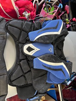 Brankářské vybavení - 3