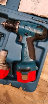 AKU vrtačka / šroubovák Makita - 3