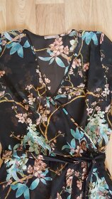 Krátké šaty, vel. 34 XS - 3