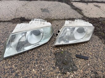 Xenony Škoda Octavia 2 - 3