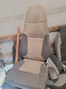 Sedačky daf ,iveco , renault, daewoo - 3