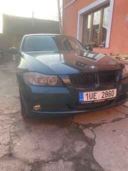 BMW e90 2.0 benzin - 3