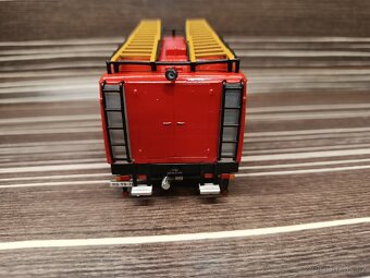 IFA nástavba Hasiči 1:43 - 3