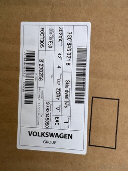 VW Passat B8, boční sklo - 3