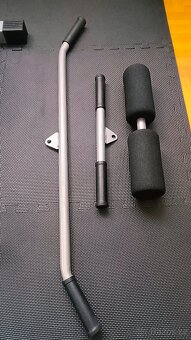 Multifunkční posilovací věž - 3