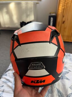 Helma Ktm - 3