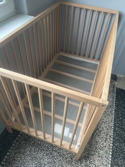 Dětská dřevěná postýlka IKEA - 3