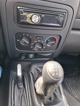 Jeep Cherokee KJ - 3