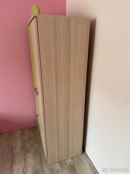 Dětská šatní skříň - 3