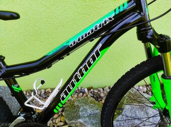 Značkové kolo Author A-MATRIX 24" (černá/zelená) - 3