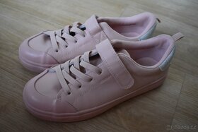 Krásné a slušivé světle růžové tenisky H&M, 34 - 3