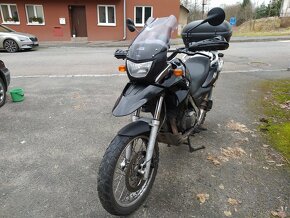Motorka BMW F 650 GS černá - 3