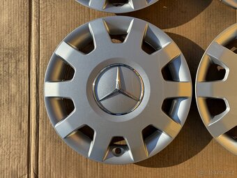 Originální poklice kryty kol Mercedes 15" (A1694010824) - 3