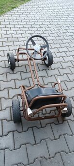 Bugina, motokára - 3