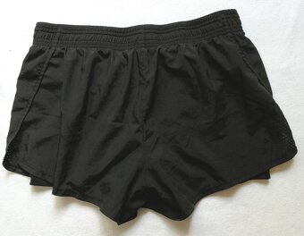 NIKE-DRI-FIT - DÁMSKÉ ŠORTKY S LEGÍNAMA-L/40 - 3