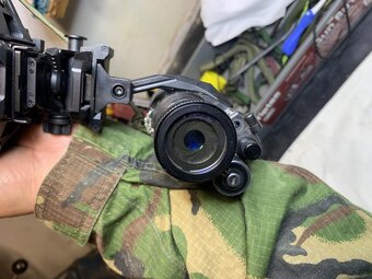 Noční vidění PVS 14 gen 3 Omni VI - 3