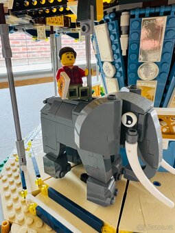 Prodám Lego Creator Kolotoč - 3