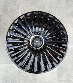 EQE SUV 22 W294 A294 AMG Mercedes R22 - 3