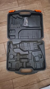 Příklepová vrtačka Black & Decker 710W - 3