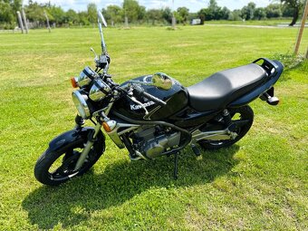 Kawasaki ER5 - 3