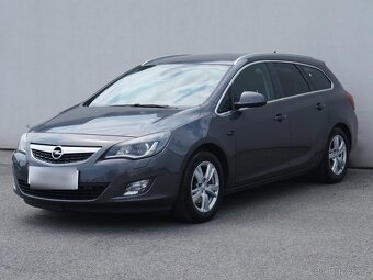 Opel Astra 2.0 CDTi , 118 kW nafta, 2010 - 3