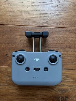 DJI ovladač k dronu - 3