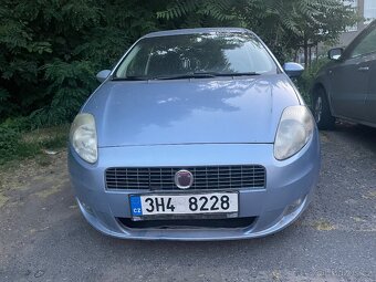 Prodám nebo vyměním Fiat Grande Punto 1.2i  48 KW   R.V.2009 - 3