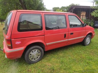 Chrysler Voyager 3,0 V6 - 3