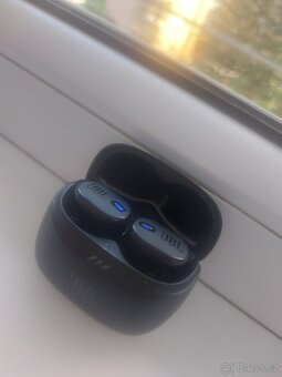 Bezdrátová Sluchátka JBL Tune Buds 2 - 3