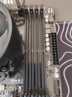 Am4 základní deska s procesorem Ryzen 3 2200g - 3
