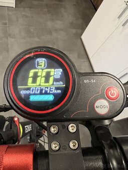 Elektro koloběžka Techlife X6 - 3