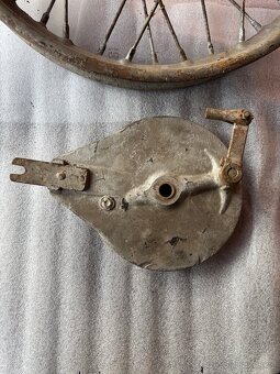 DKW - Kompletní kolo s osou MZAG - 3