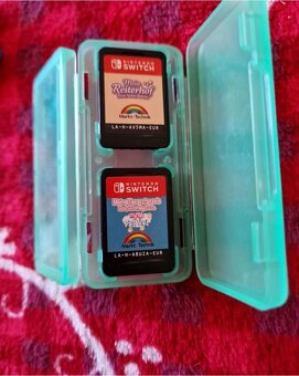 Nintendo Switch plus příslušenství a hry - 3