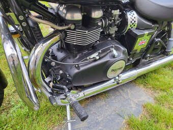Triumph Speedmaster - 3