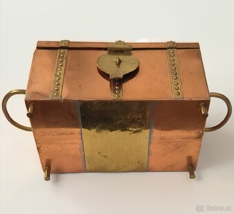 MOSAZNÁ ŠPERKOVNICE - 3