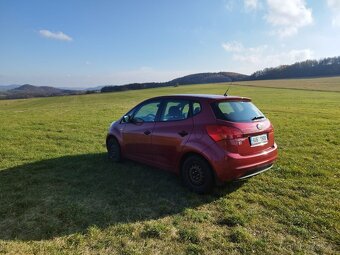 Kia Venga 1.4 2011 - 3