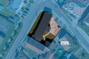 Prodej bytového domu, 3 bytové jednotky 301 m², komerční pr - 3