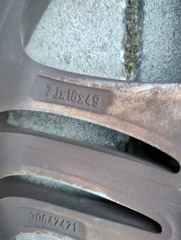 ALU kola Volvo 205/55/R16 7Jx16x49 - 3