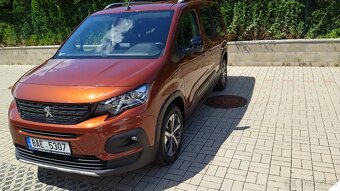 Peugeot Rifter 1.5 BHDi 130 EAT8 Long, GT line, 7 míst - 3