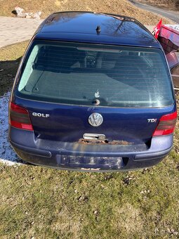 Golf 4 na náhradní díli - 3