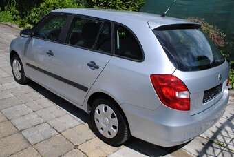 Škoda Fabia 2 kombi 1.4 63kW - klimatizace - ESP - 3