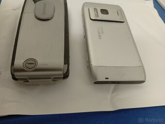 Nokia N8 Siemens M75 - 3