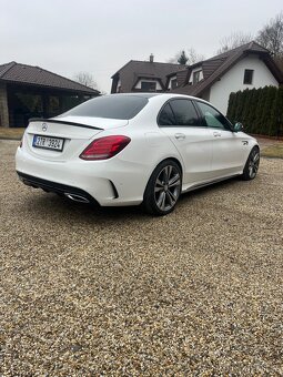 Mercedes Benz C250 4matic 150kw model 2015 - 3