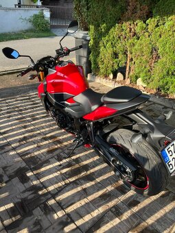 Suzuki GSX-S750 - 3