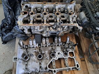 Díly motoru 2.0tsi CHHB - 3