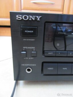 Nabízím receiver Sony. Plně funkční. Bez dálkového ovladače. - 3