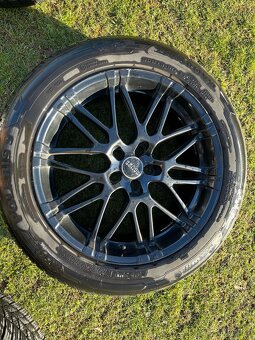 Prodám alu kola Range Rover Evoque se zimními pneu - 3