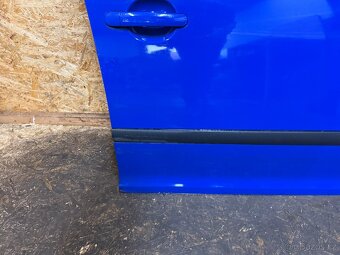 PRAVÉ PŘEDNÍ DVEŘE ŠKOD OCTAVIA 2  LF5K / 4590 - 3